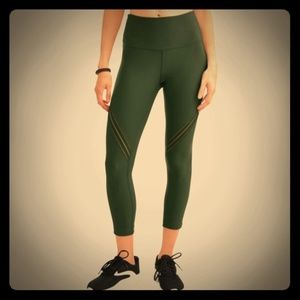 High Waisted Crop legging